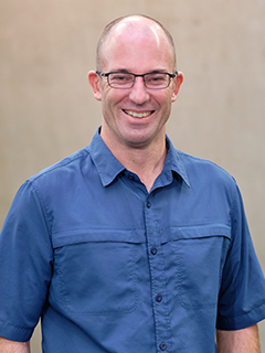 Dr Gareth Terry